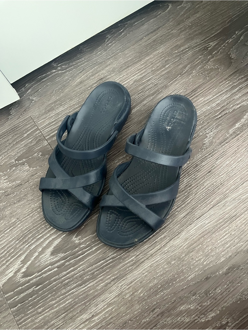 Crocs Meleen Crossband Sandals